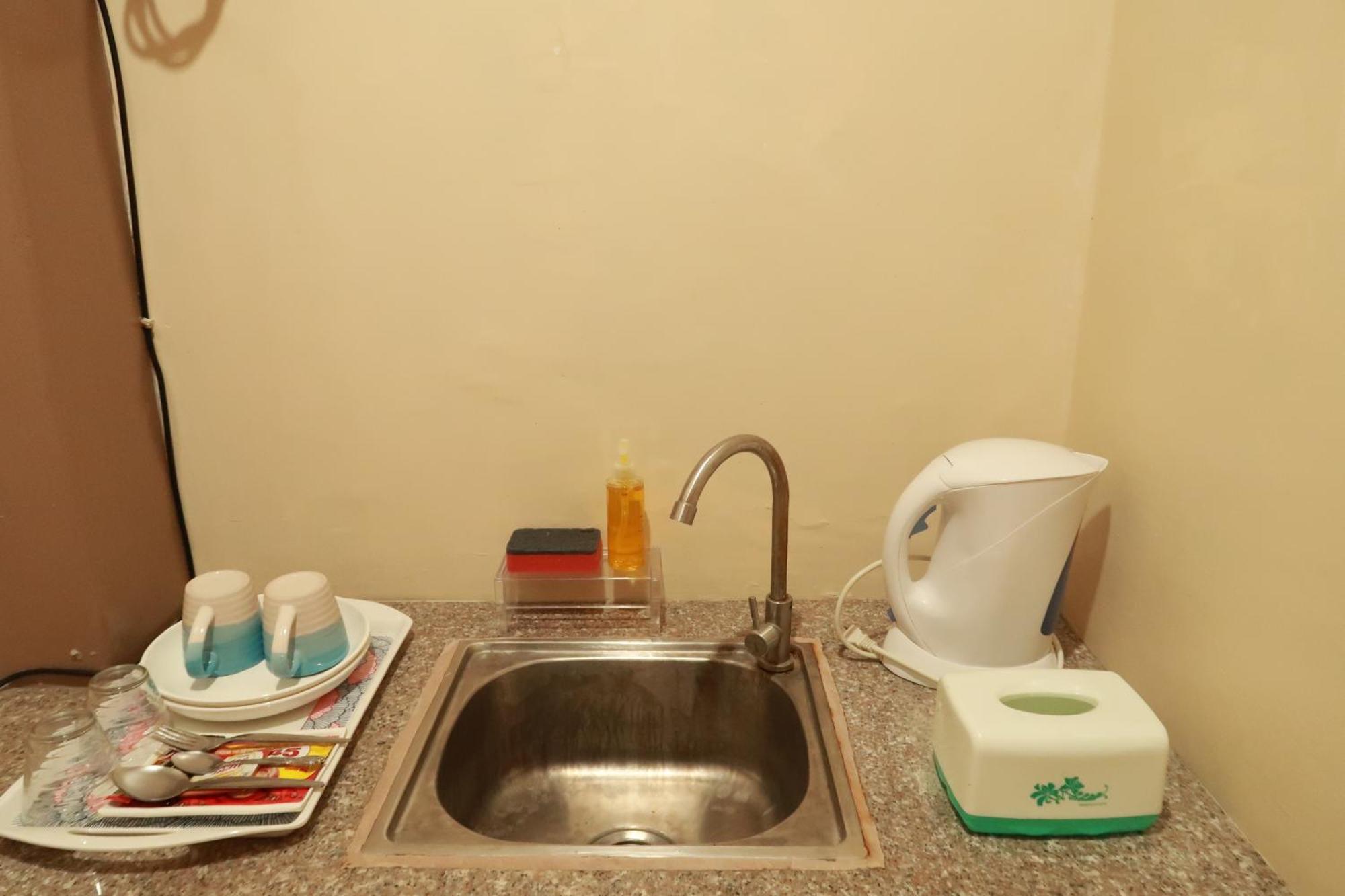 Jo-Cris Apartelle Lapu-Lapu City Kültér fotó