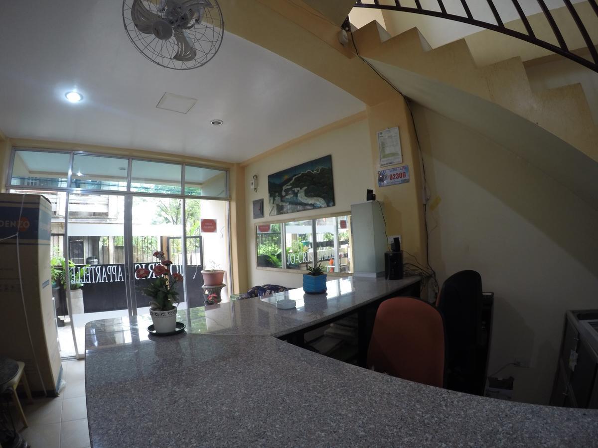 Jo-Cris Apartelle Hotel Lapu-Lapu City Kültér fotó